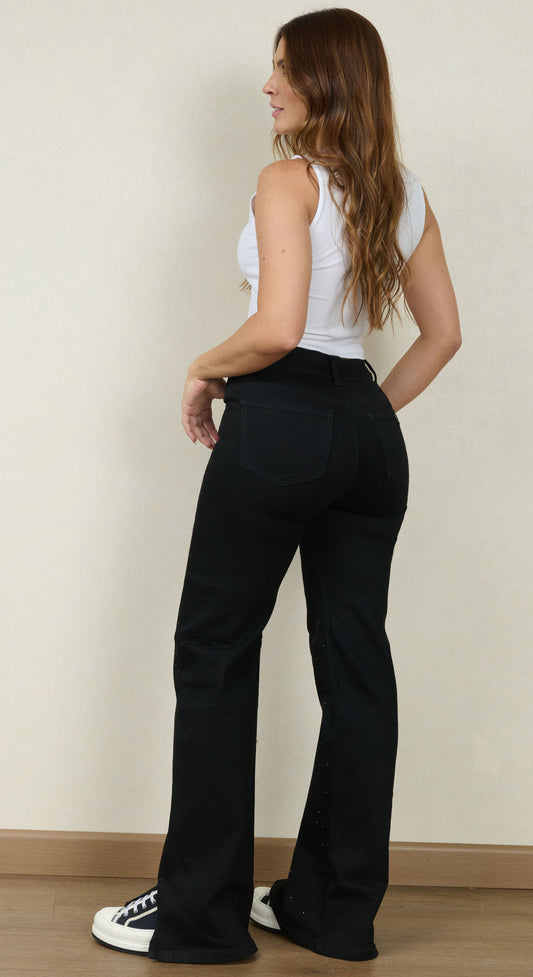 JEAN BOTA RECTA CON PIEDRAS 7033